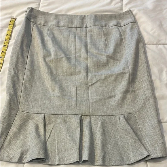 Elegant Gray The Limited Skirt NWT - Picture 4 of 5